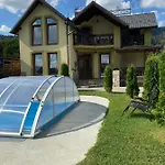 Vip House Lodge *