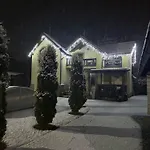 Vip House *