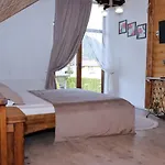 Lodge Vip House *