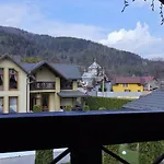 Деревянный коттедж Vip House *