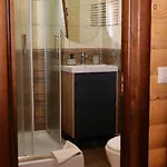 Деревянный коттедж Vip House *