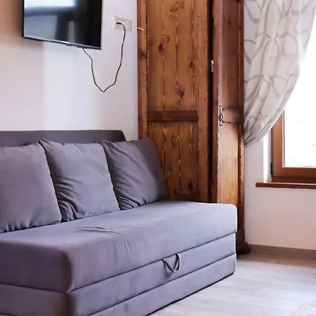 Vip House