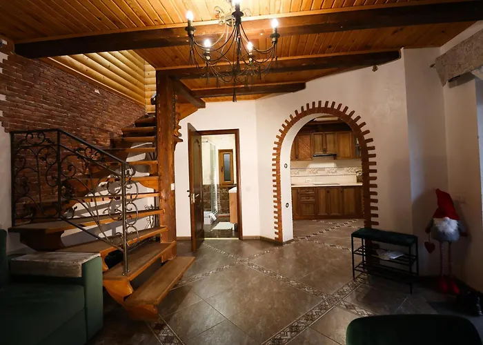 Vip House *