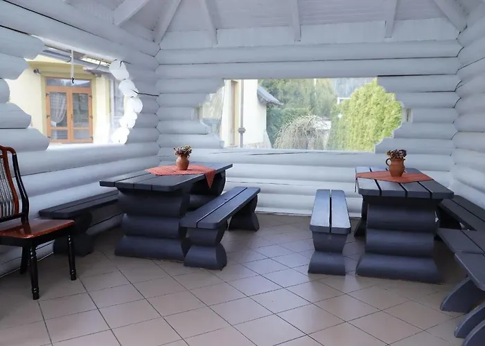 Vip House
