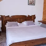 אכסניה Vip House