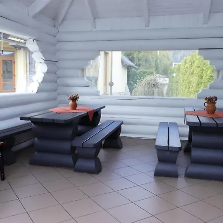Vip House
