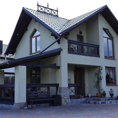 Vip House Mykulychyn