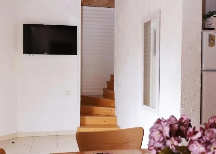 Vip House بيت خشبي